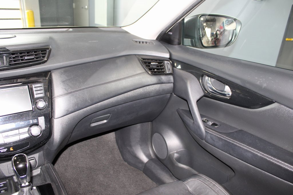 Used 2019 Nissan Rogue SL image 24