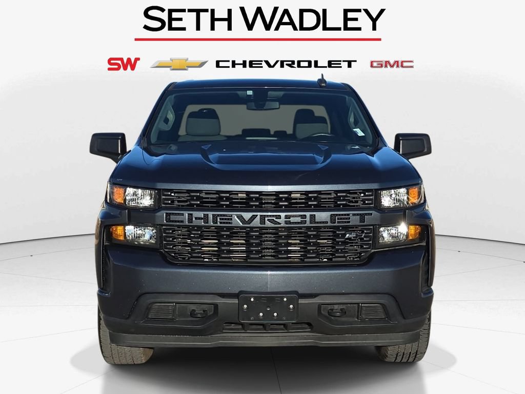 Used 2021 Chevrolet Silverado 1500 Custom w/ LPO, Dark Essentials Package RWD image 2