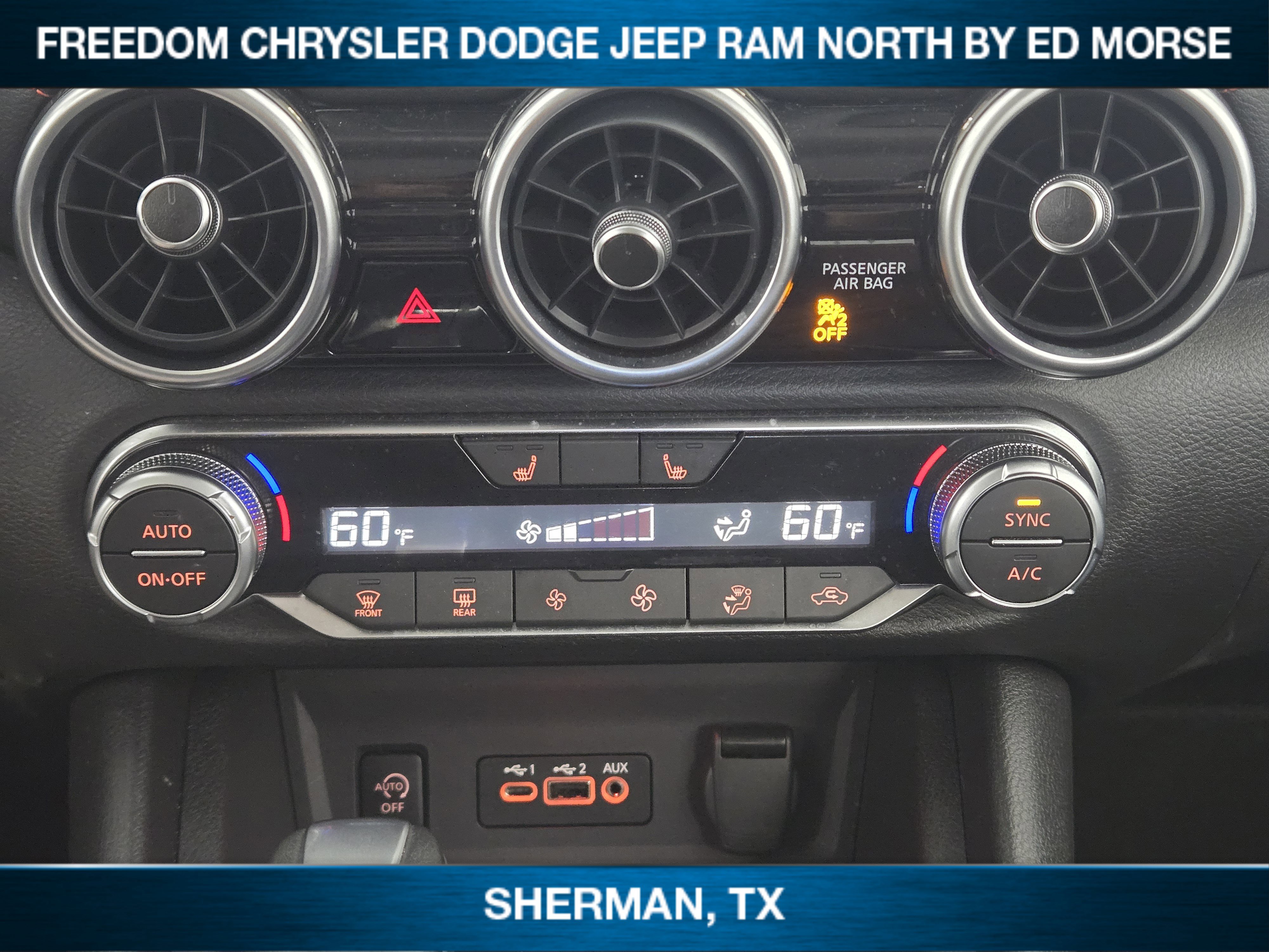 Used 2025 Nissan Sentra SR image 13