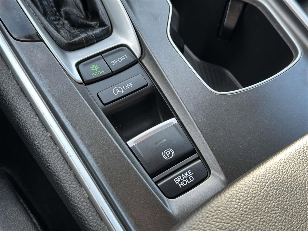 Certified 2022 Honda Accord Sport image 28