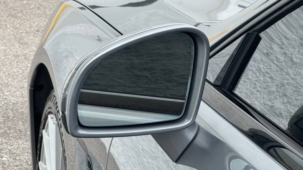 Used 2013 Mercedes-Benz SL 550 image 20