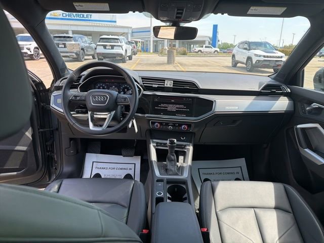 Used 2025 Audi Q3 2.0T Premium image 25