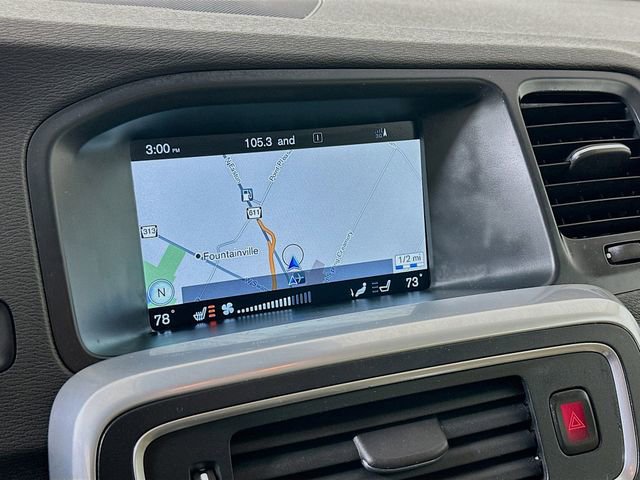 Used 2016 Volvo V60 T5 Platinum image 14