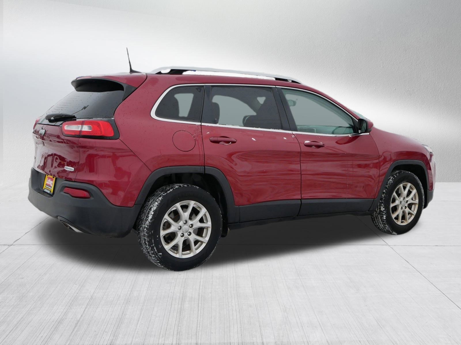 Used 2017 Jeep Cherokee Latitude image 7