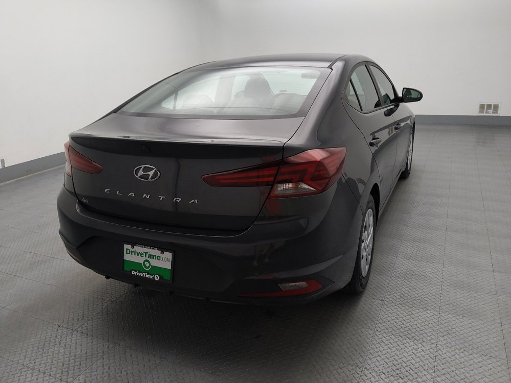 Used 2020 Hyundai Elantra SE FWD image 7