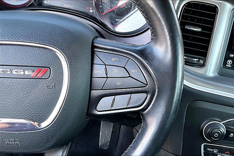 Used 2022 Dodge Charger SXT w/ Blacktop Package image 18