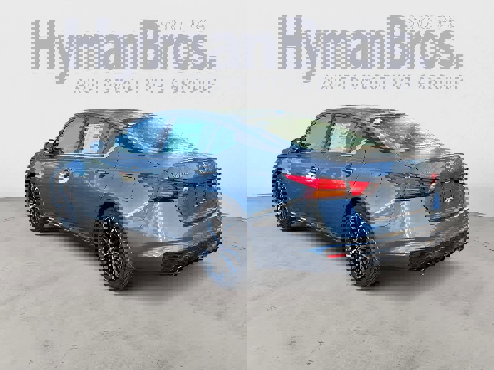 New 2025 Nissan Altima 2.5 SR image 6