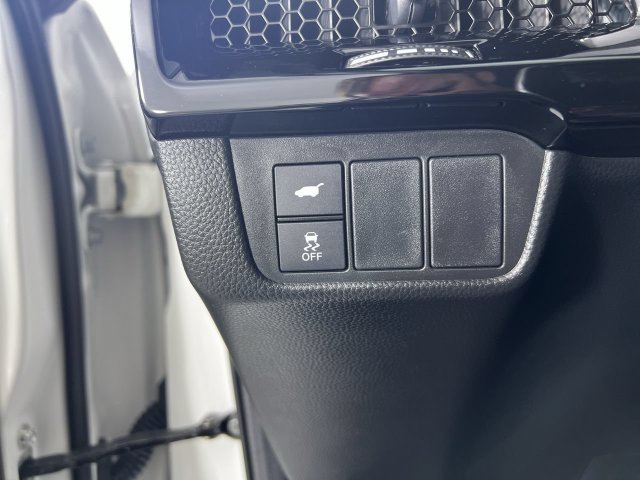 Used 2025 Honda CR-V EX-L image 17