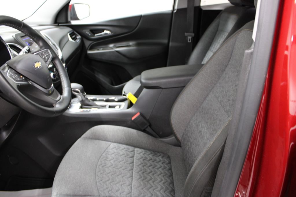 Used 2023 Chevrolet Equinox LT image 12