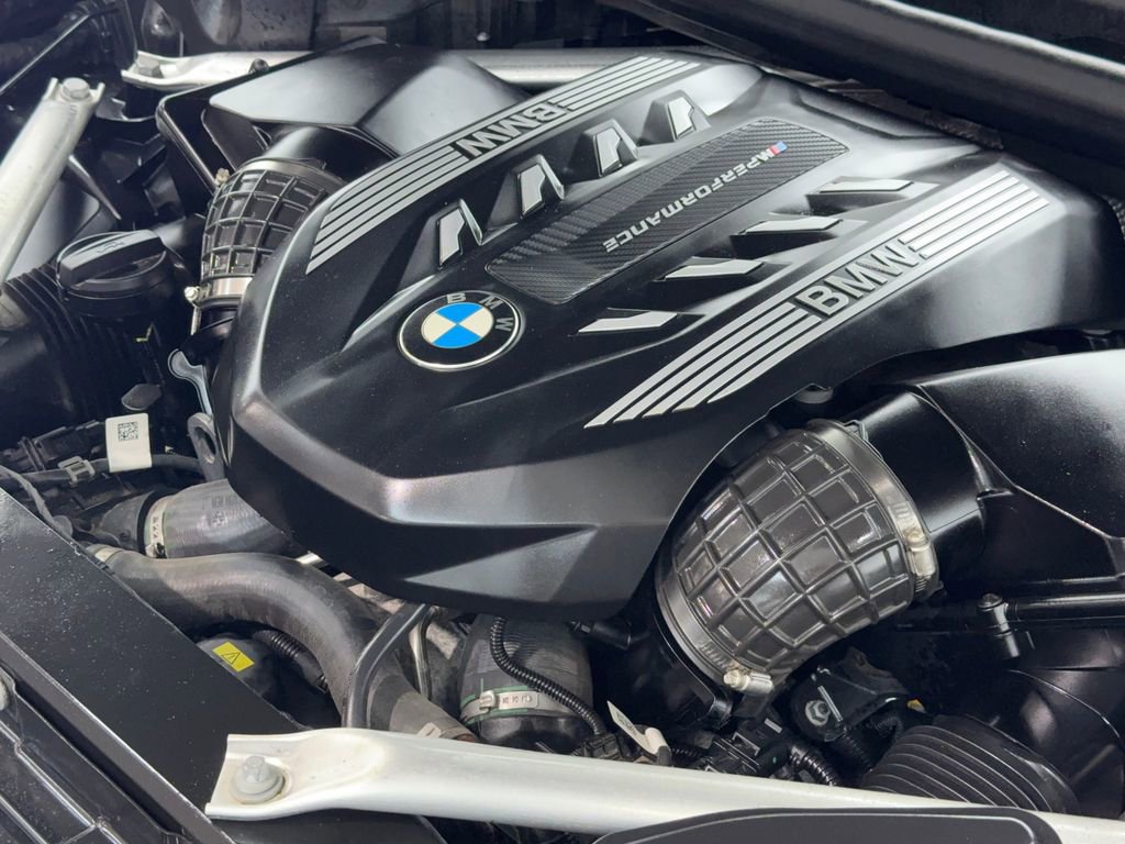 Used 2023 BMW X5 M50i w/ Executive Package image 62