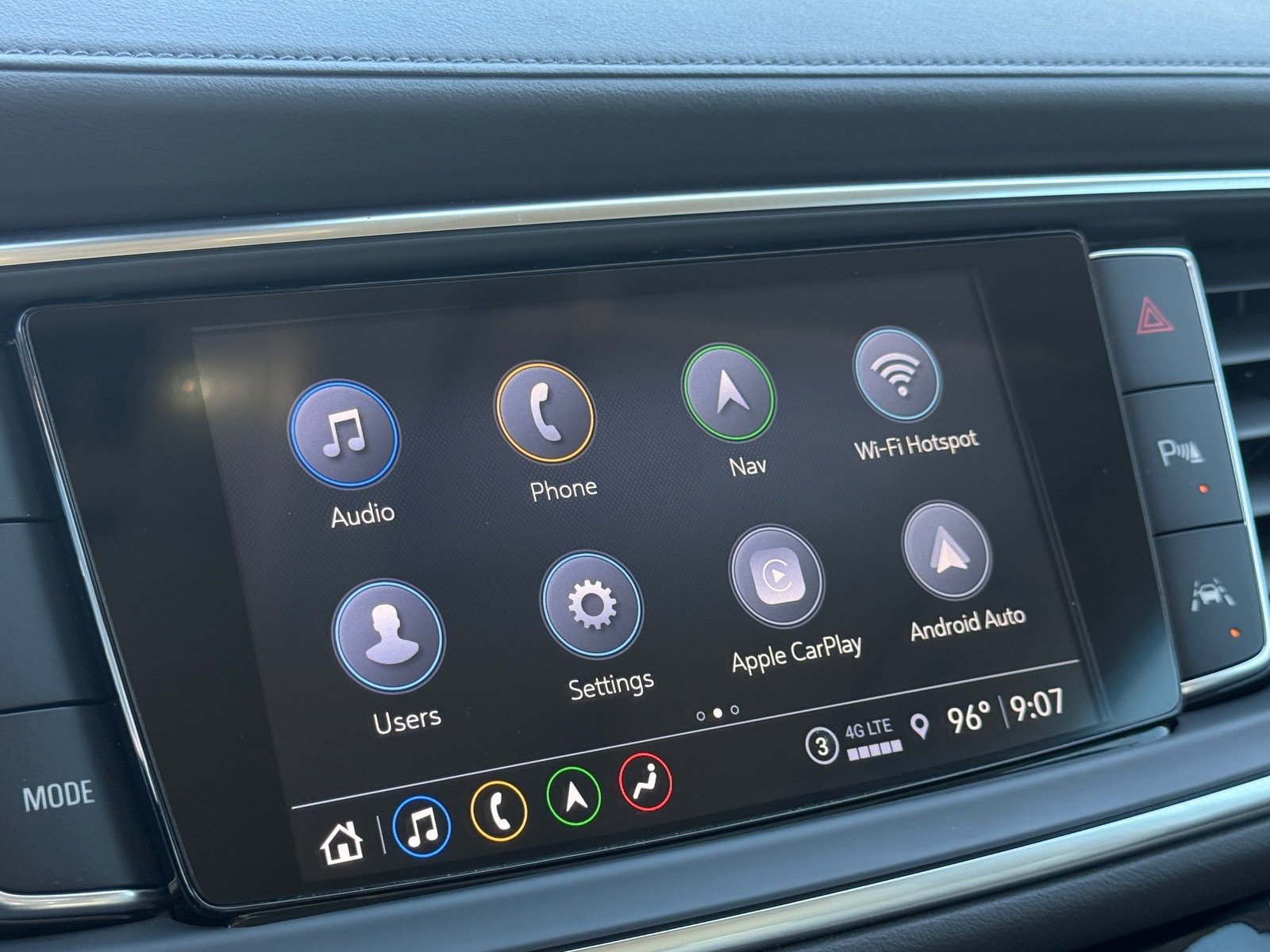 Certified 2023 Buick Enclave Avenir w/ Avenir Technology Package FWD image 18