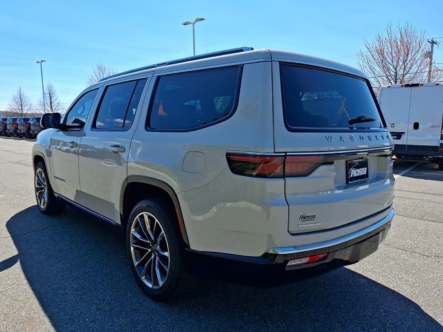 Used 2022 Jeep Wagoneer Series III w/ Premium Group I image 5