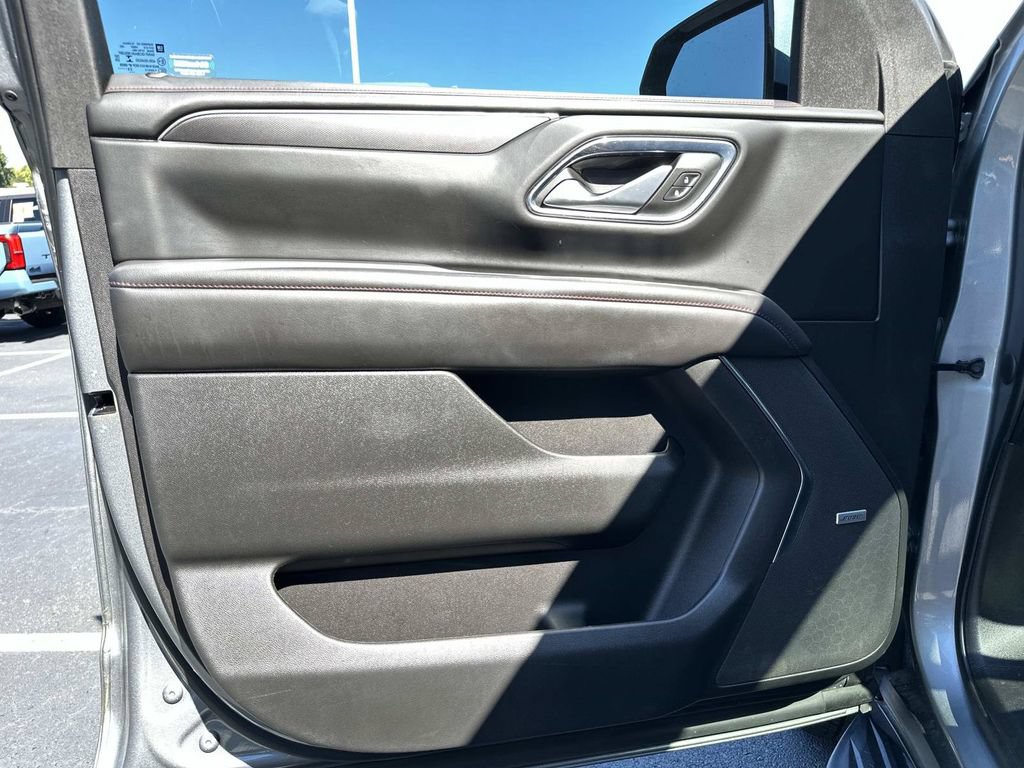 Used 2023 Chevrolet Tahoe RST AWD/4WD image 21