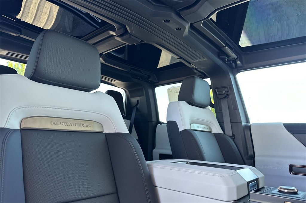 New 2025 GMC Hummer EV 3X w/ Battery Pack, 24 Module Pack image 14