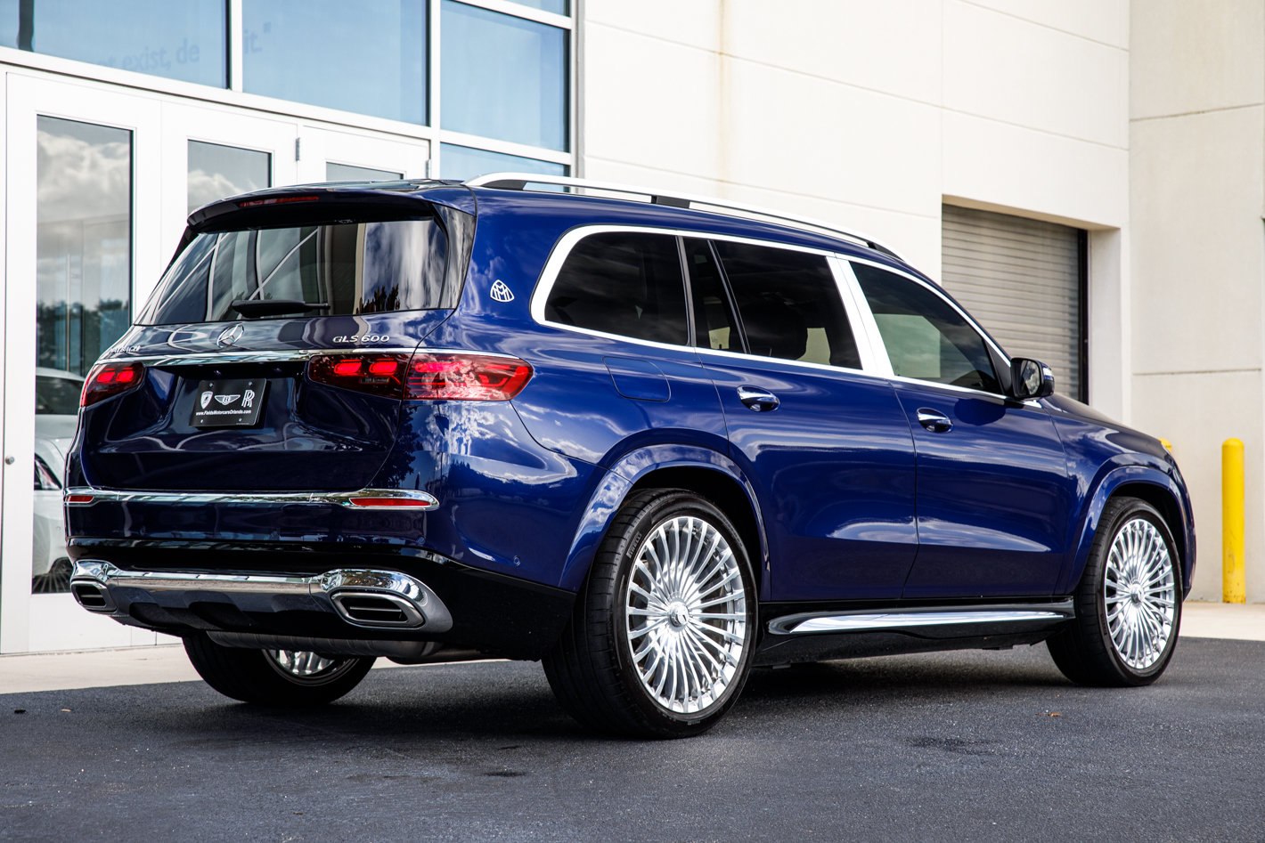 Used 2026 Mercedes-Benz Maybach GLS 600 4MATIC image 17