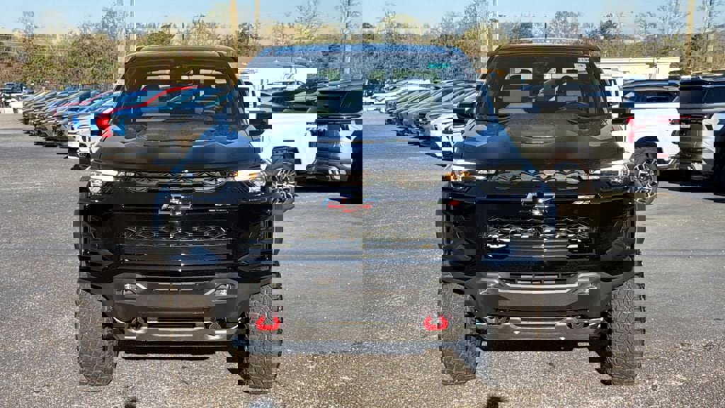 New 2026 Chevrolet Colorado ZR2 w/ Technology Package image 2