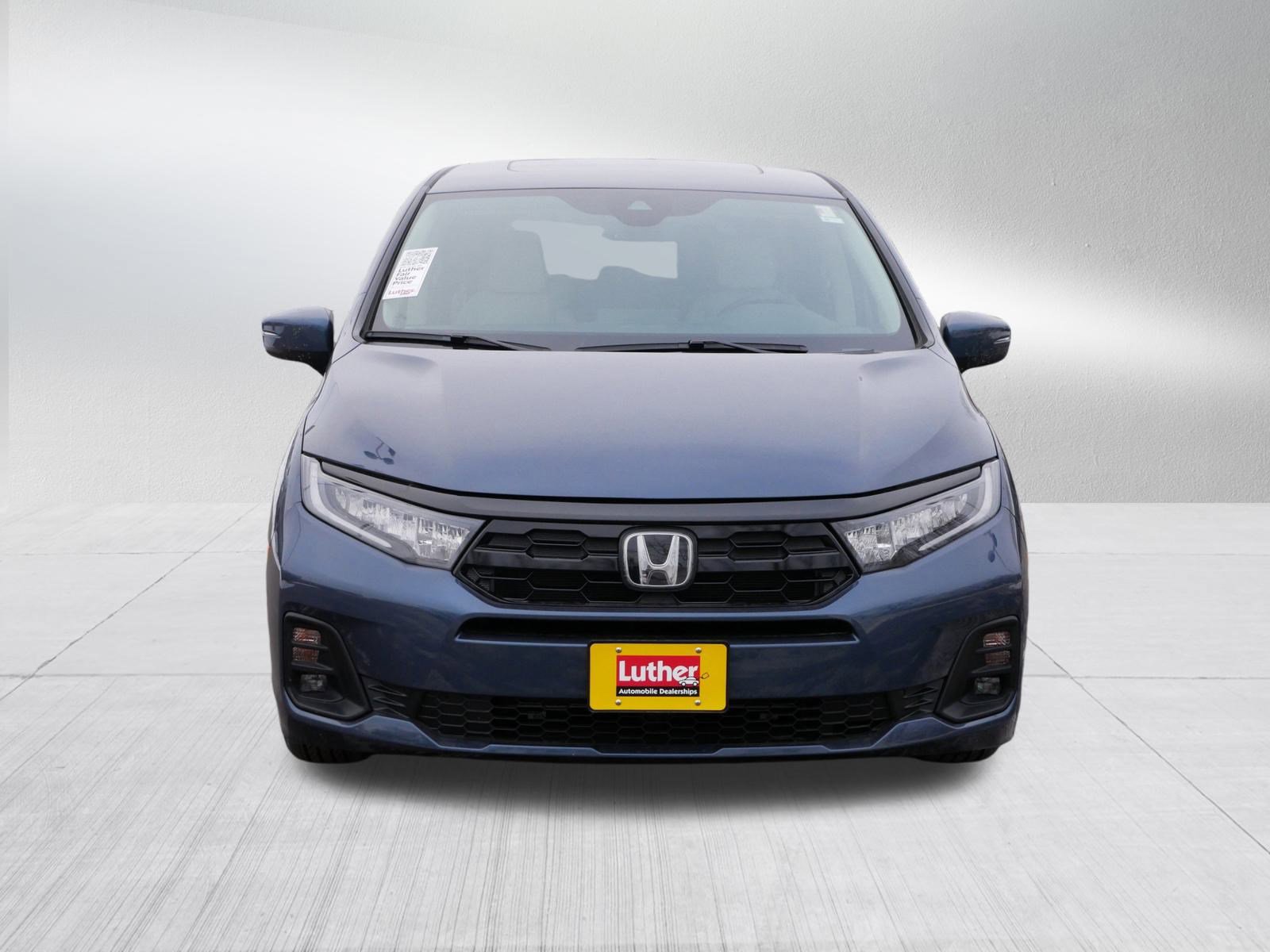 Certified 2026 Honda Odyssey Touring image 2