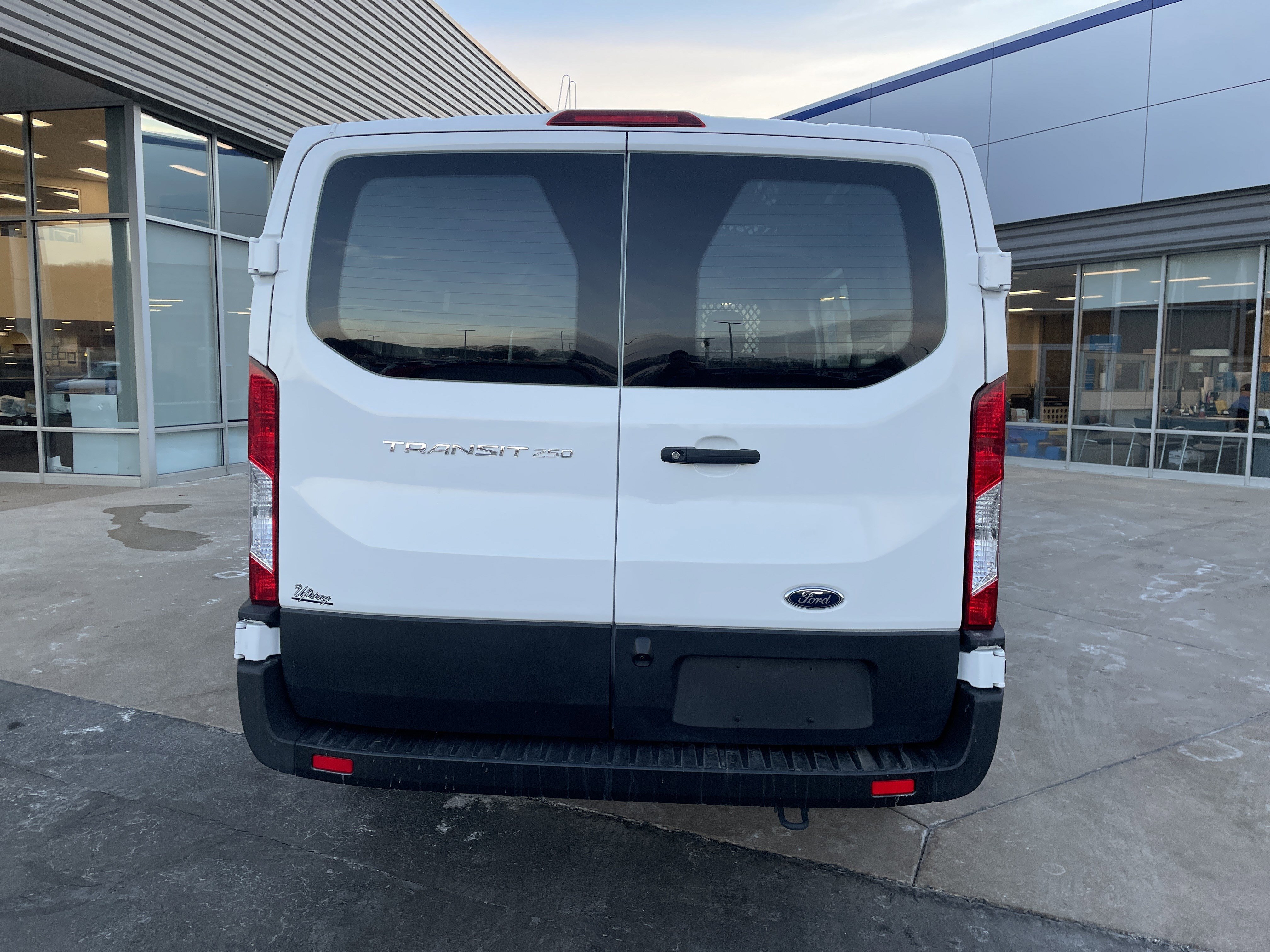 Used 2024 Ford Transit 250 Low Roof w/ Exterior Upgrade Package image 4
