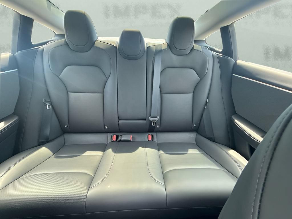 Used 2025 Tesla Model 3 Long Range RWD image 11