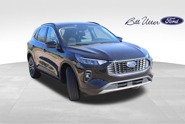 New 2025 Ford Escape SE FWD image 2