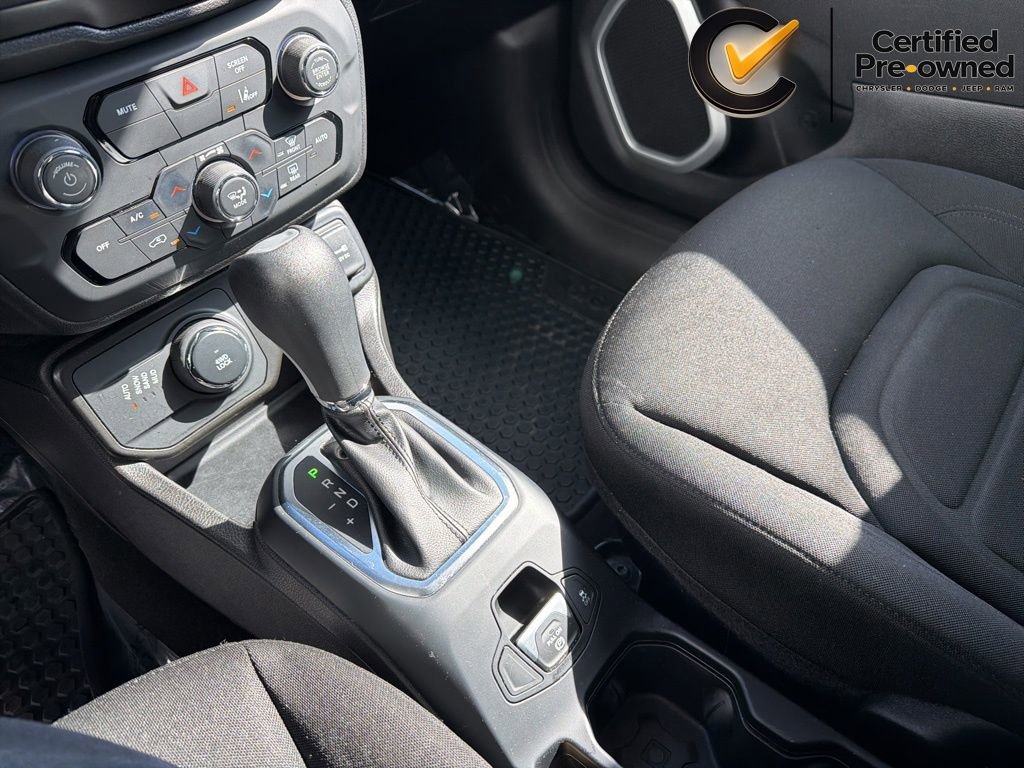 Used 2021 Jeep Renegade Latitude w/ Convenience Group AWD/4WD image 61