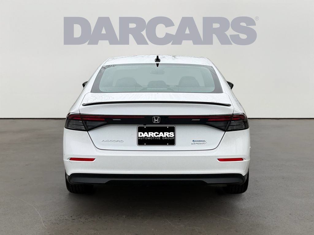 Used 2025 Honda Accord Sport image 6