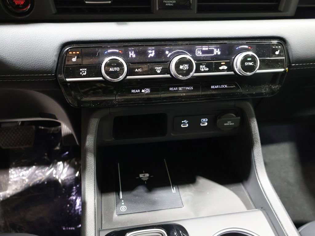 New 2026 Honda Pilot Touring image 24