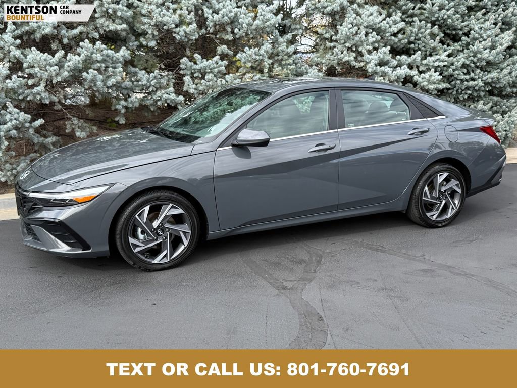 Used 2025 Hyundai Elantra SEL
