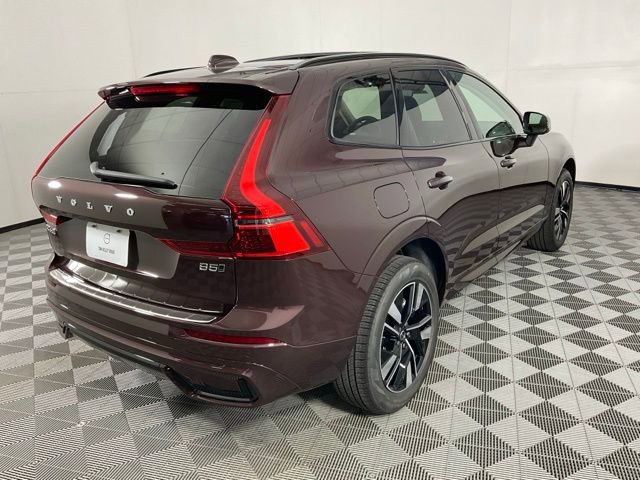 New 2026 Volvo XC60 B5 Core w/ Protection Package Premier image 6