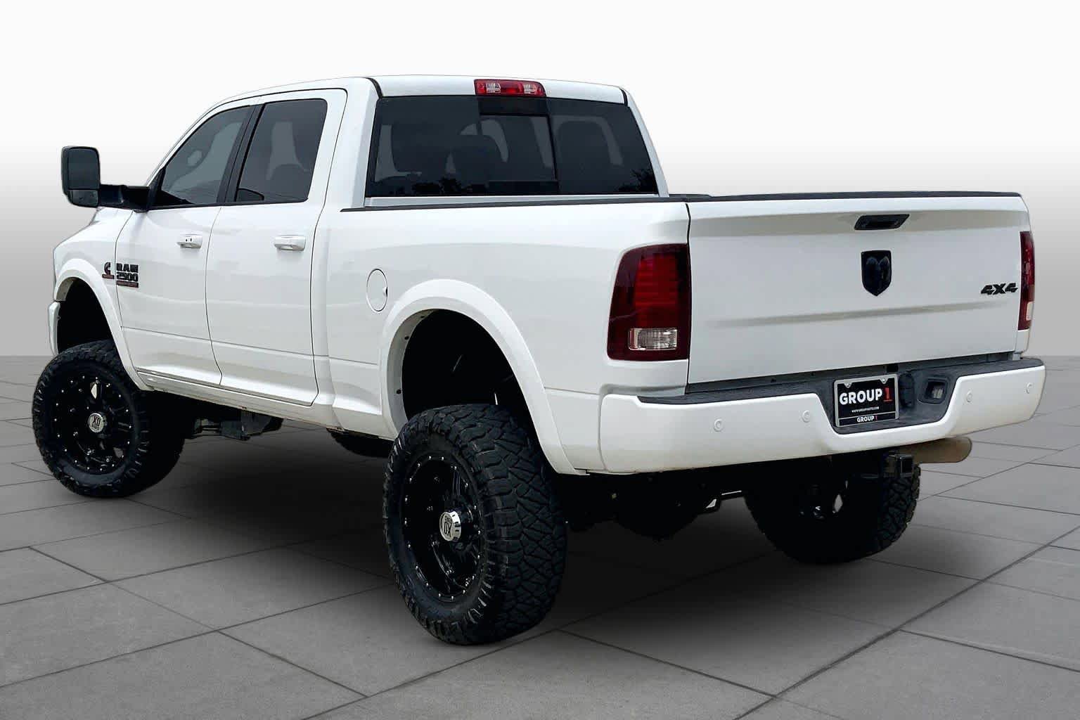 Used 2017 RAM 2500 Laramie w/ Sport Appearance Group AWD/4WD image 12