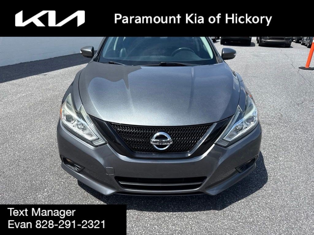 Used 2018 Nissan Altima 2.5 SL FWD image 2