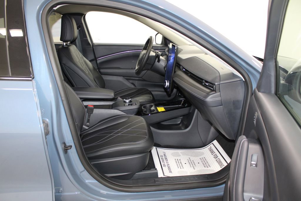 New 2024 Ford Mustang Mach-E Select w/ Comfort Package Lite image 27