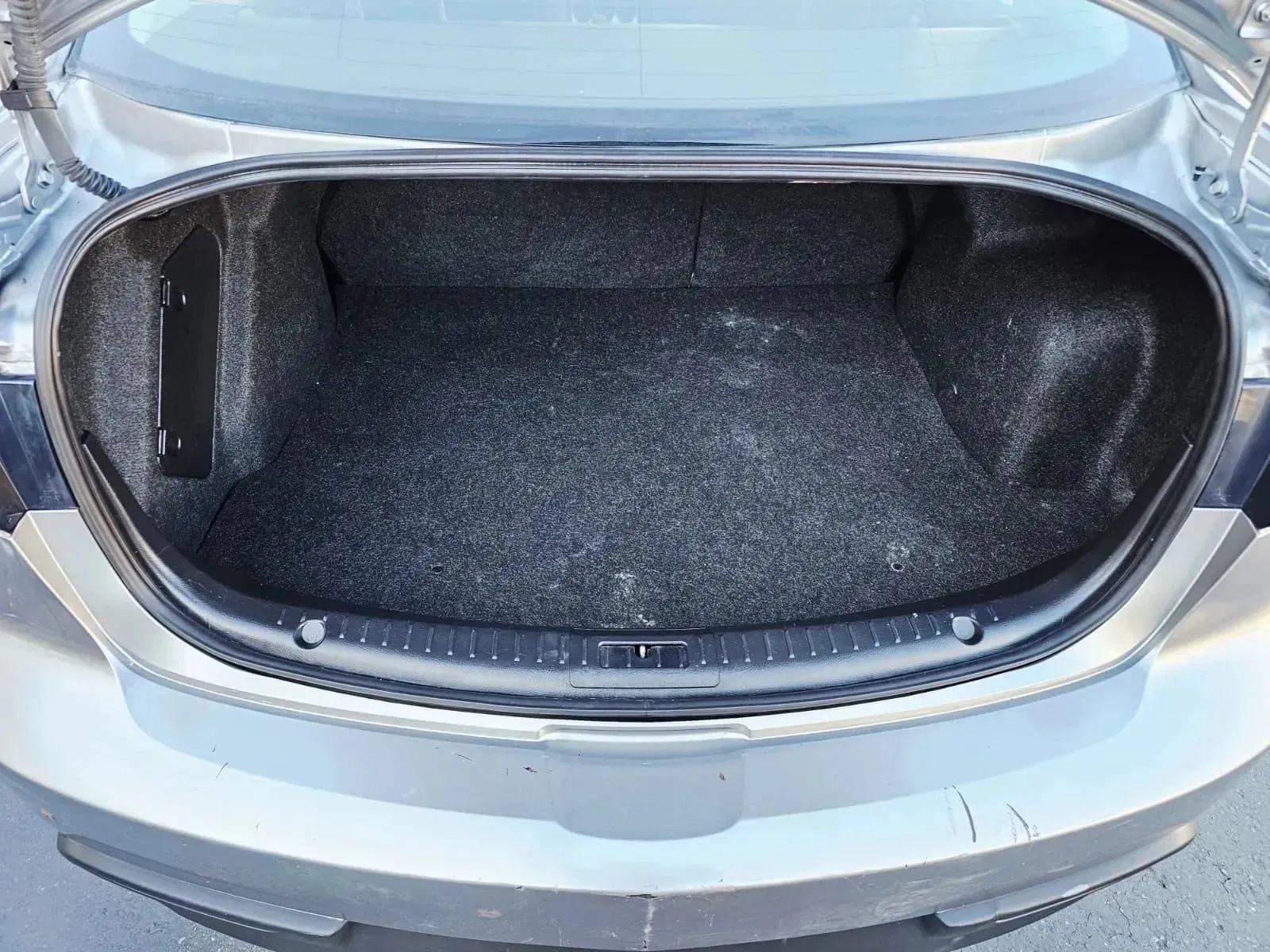 Used 2010 MAZDA MAZDA3 i Sport FWD image 18
