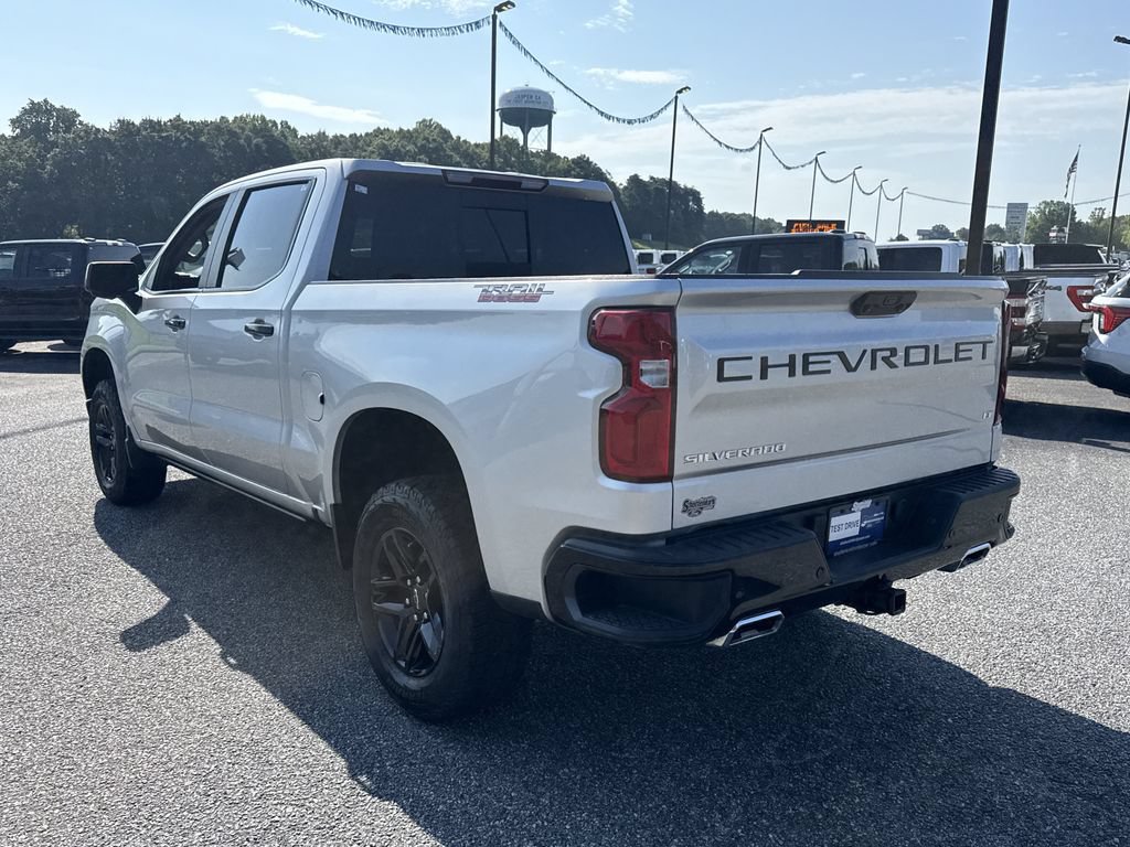 Used 2022 Chevrolet Silverado 1500 LT Trail Boss w/ LT Trail Boss Premium Package AWD/4WD image 5