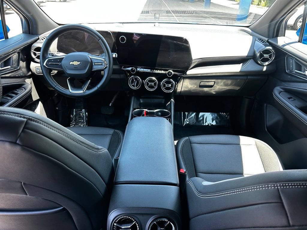 Used 2024 Chevrolet Blazer EV LT AWD/4WD image 18