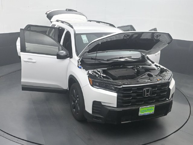New 2026 Honda Pilot Sport image 43