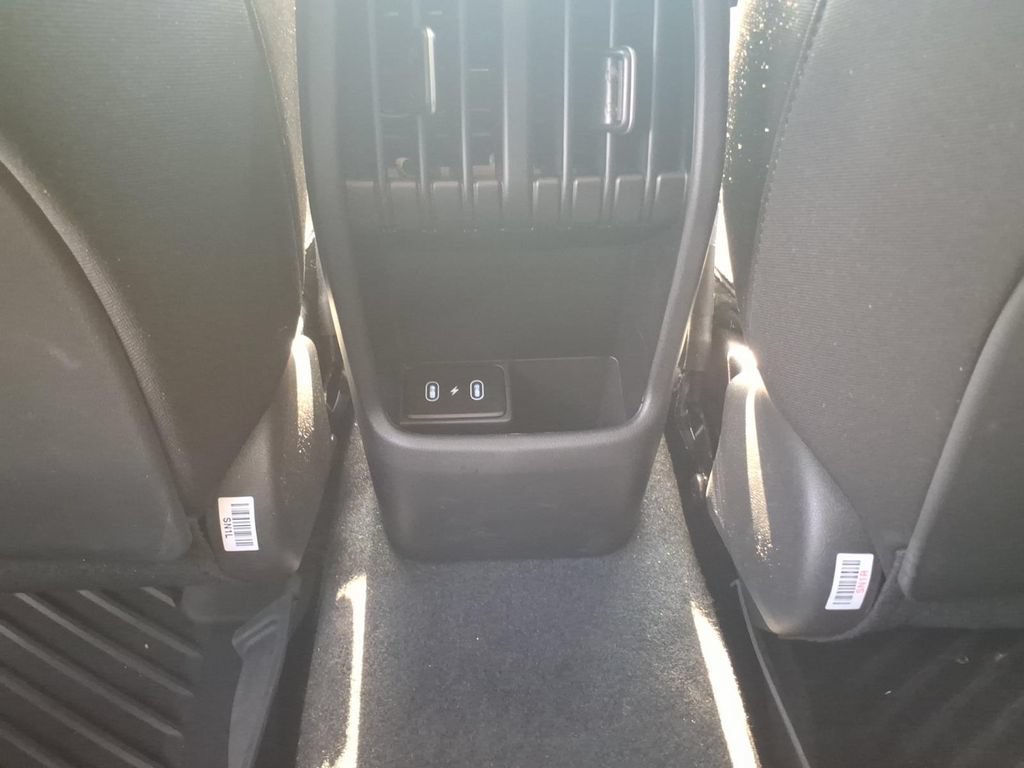 Used 2026 Hyundai Kona SEL Sport FWD image 14