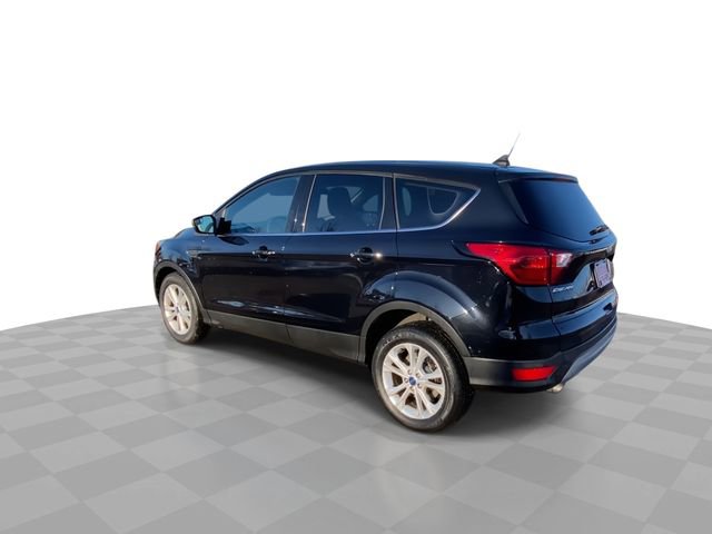 Used 2019 Ford Escape SE image 6