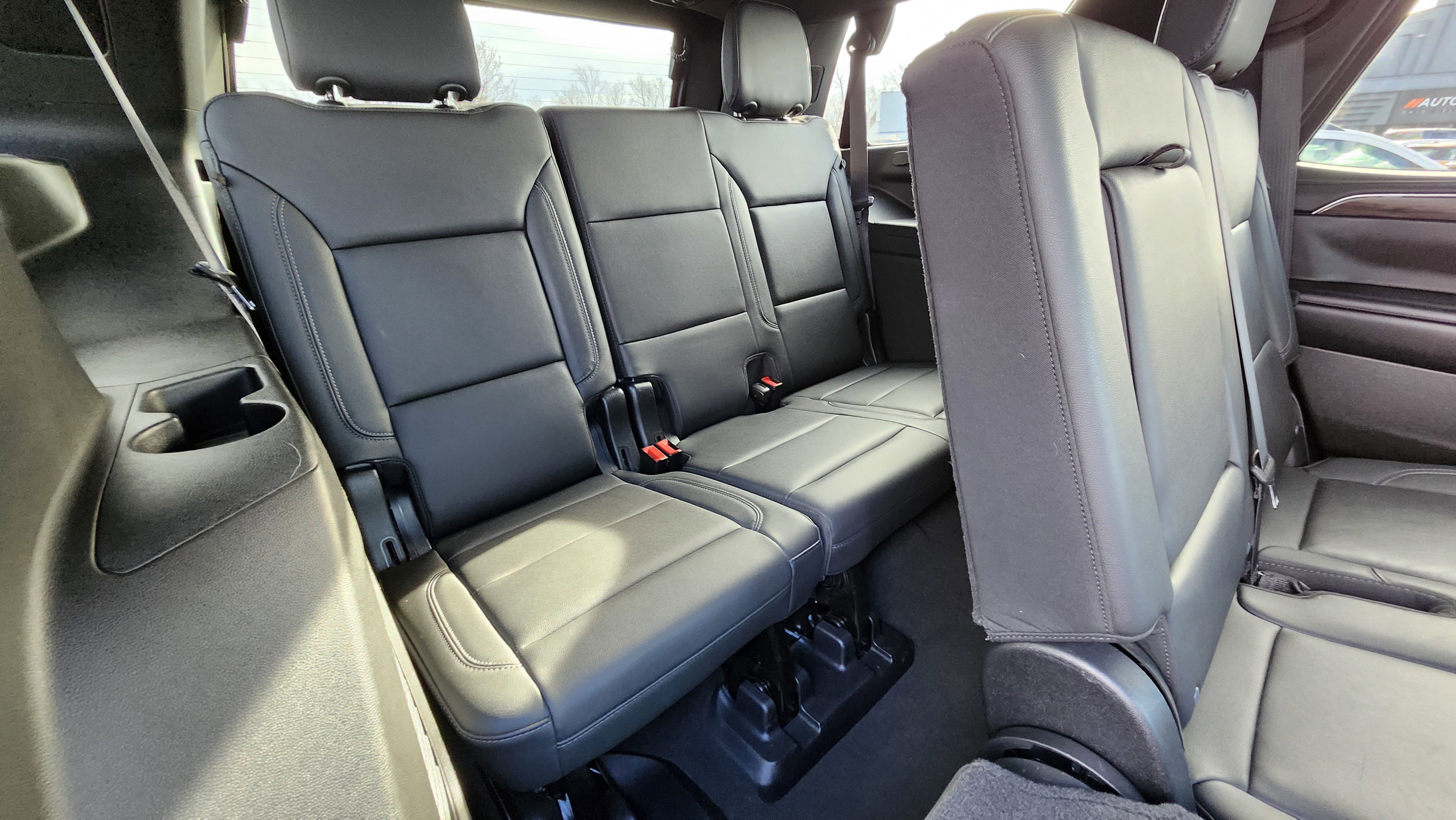 Used 2021 Chevrolet Tahoe LT w/ LT Signature Plus Package image 24