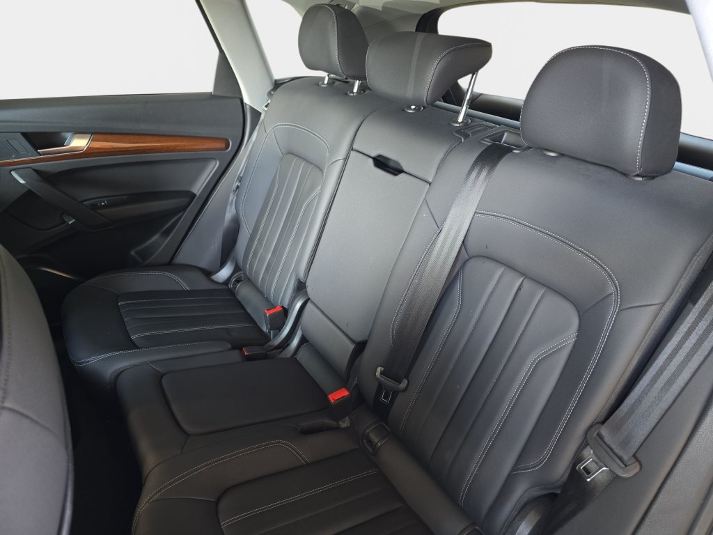 Certified 2023 Audi Q5 2.0T Premium w/ Convenience Package AWD/4WD image 16