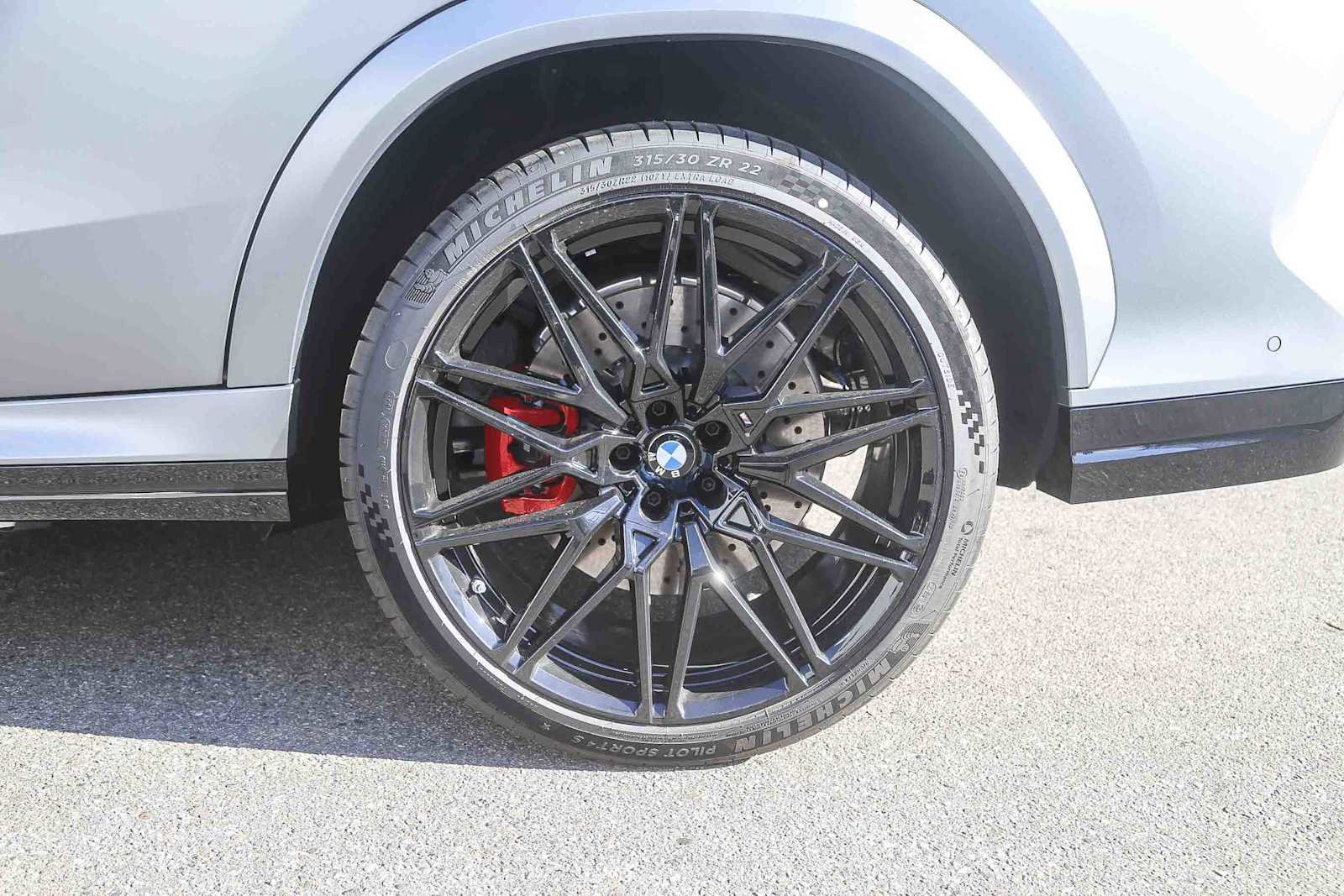 New 2026 BMW X6 M Competition w/ Executive Package image 8