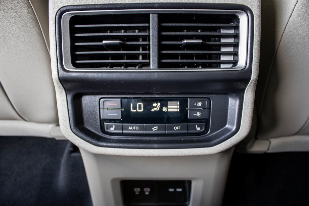 New 2025 Volkswagen Atlas SEL Premium R-Line image 52