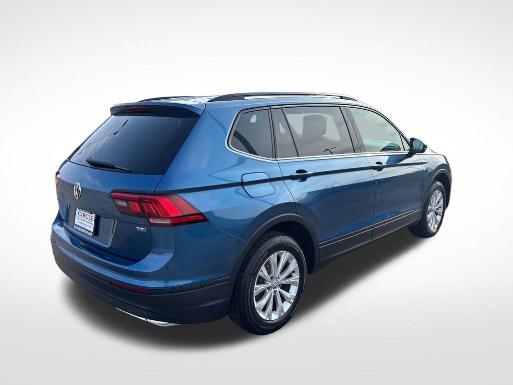 Used 2018 Volkswagen Tiguan S w/ Front Fog Lights Package image 8