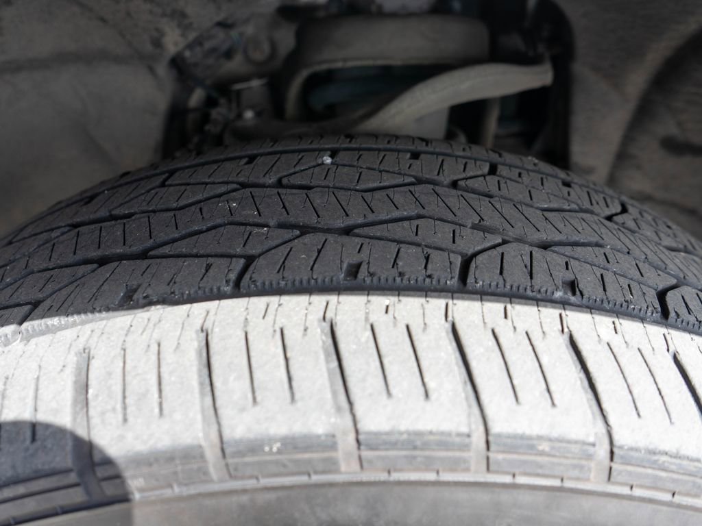 Used 2021 GMC Yukon Denali w/ Denali Premium Package AWD/4WD image 41