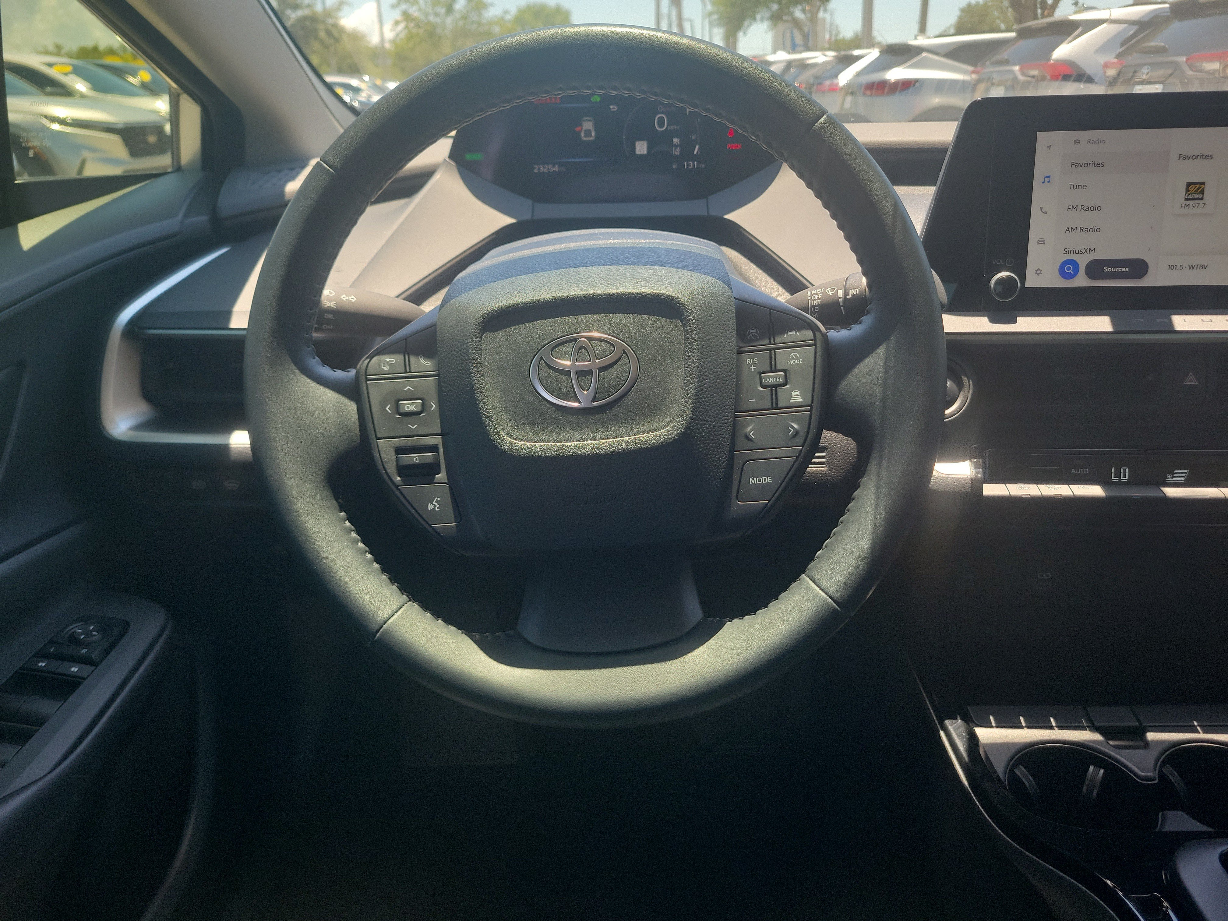 Used 2024 Toyota Prius LE FWD image 16