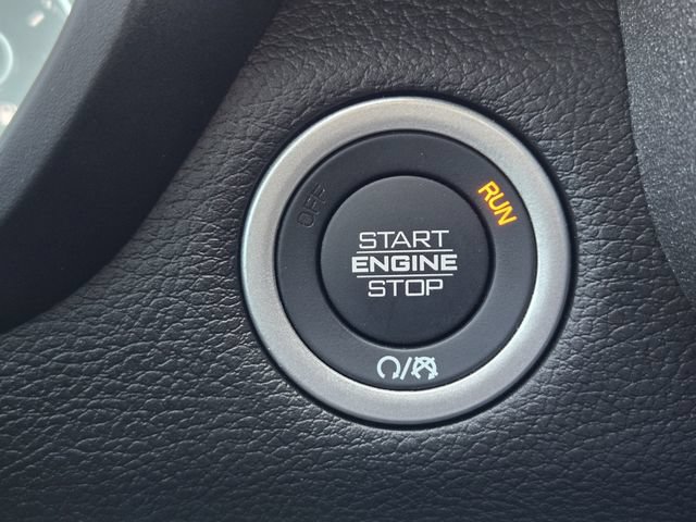 Used 2025 RAM 1500 Warlock AWD/4WD image 28
