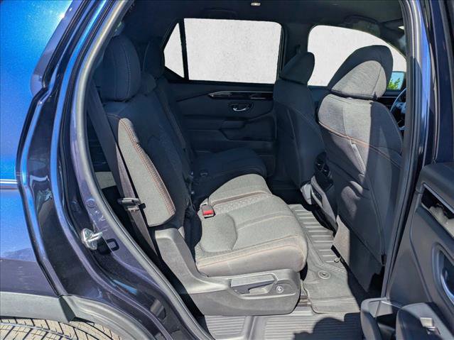 Used 2023 Honda Pilot Sport image 17