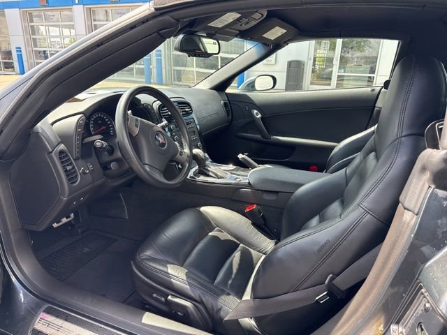 Used 2009 Chevrolet Corvette Convertible w/ Preferred Equipment Group RWD image 6