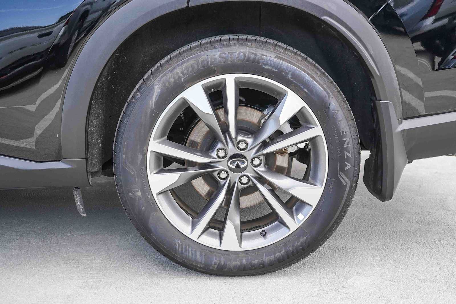 Used 2026 INFINITI QX60 Pure w/ Cargo Package FWD image 10