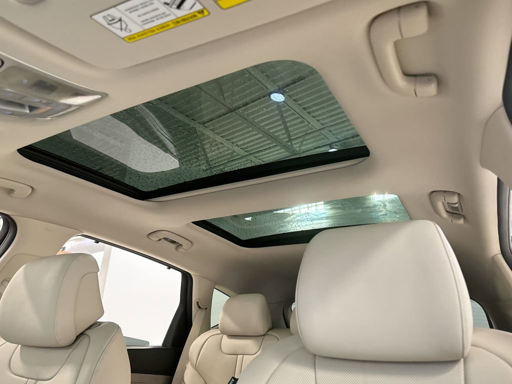 Used 2025 Genesis GV80 2.5T Advanced image 27